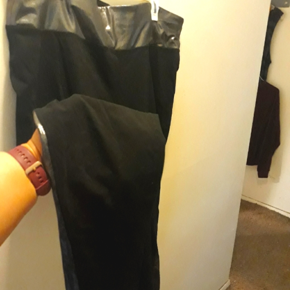 Livi Active High Waisted Leggings